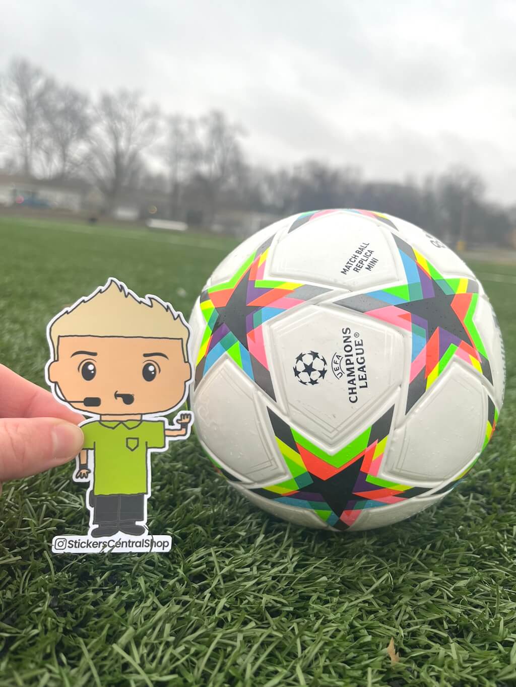 Soccer Referee Whistling Sticker, green and black